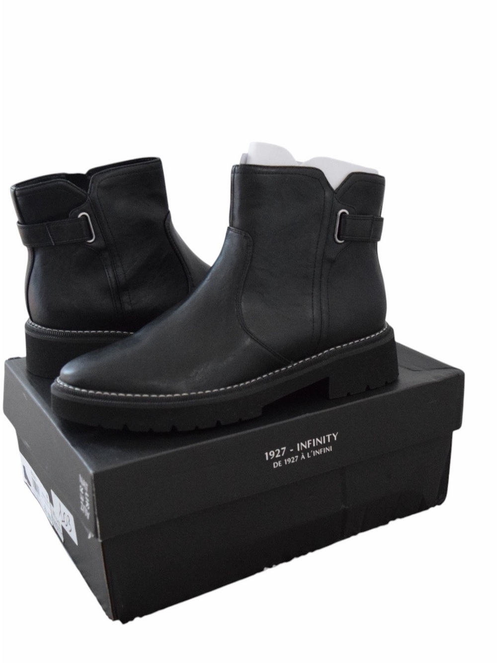 NWT Naturalizer Women's Rue Platform Ankle Boots 8.5W